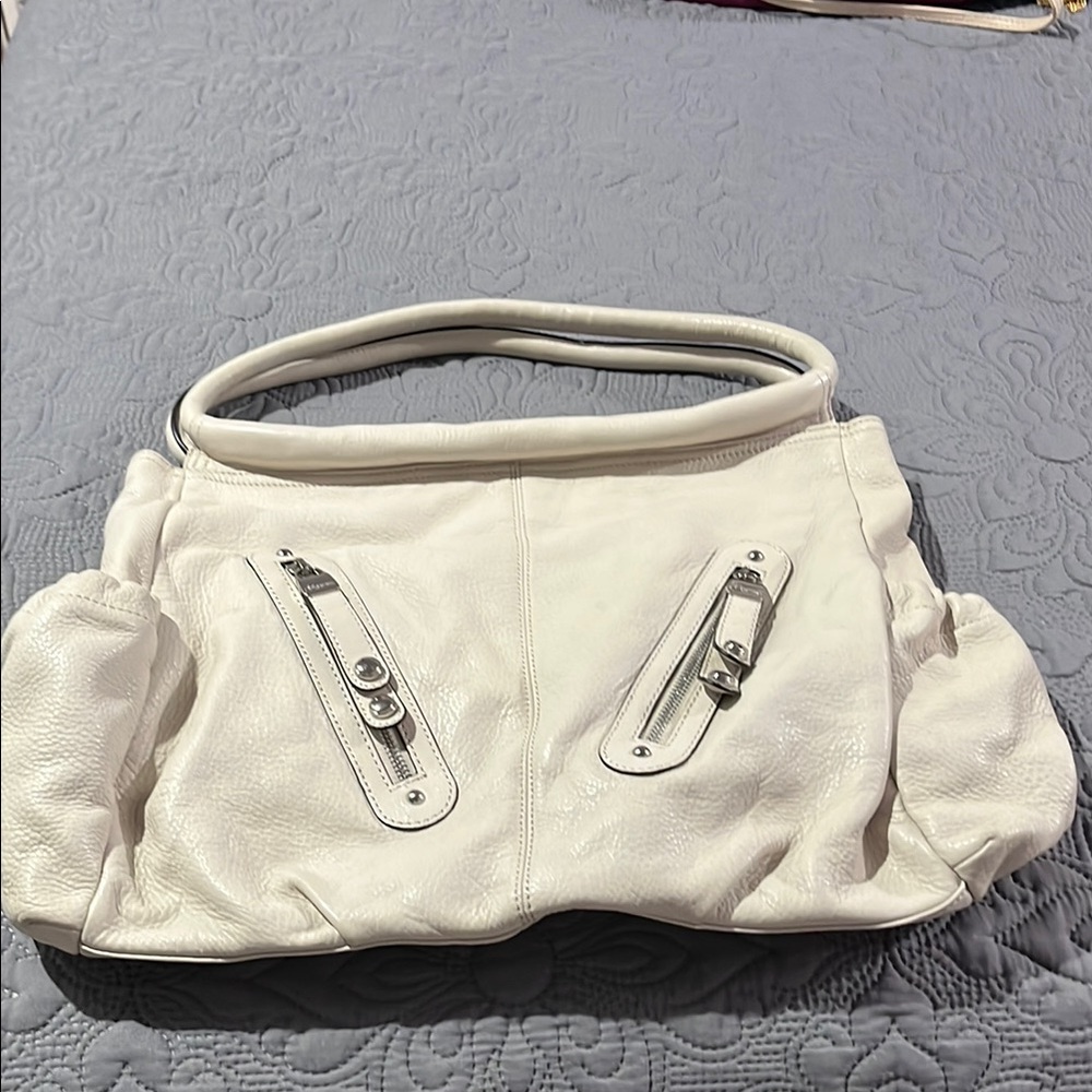 B. Makowsky White Shoulder Bag
